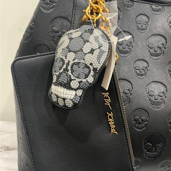 Betsey Johnson Studded Skull Tote bag w/ Charm and wristlet - Picture 10 of 14